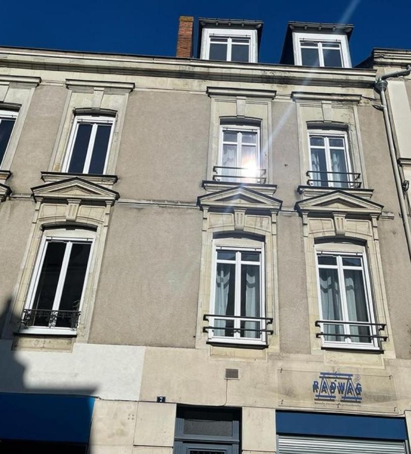 Demeure Rossini Cholet Centre Apartment Exterior foto