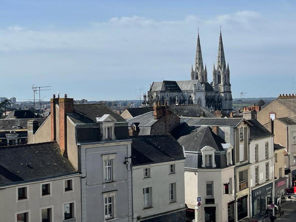 Demeure Rossini Cholet Centre Apartment Exterior foto