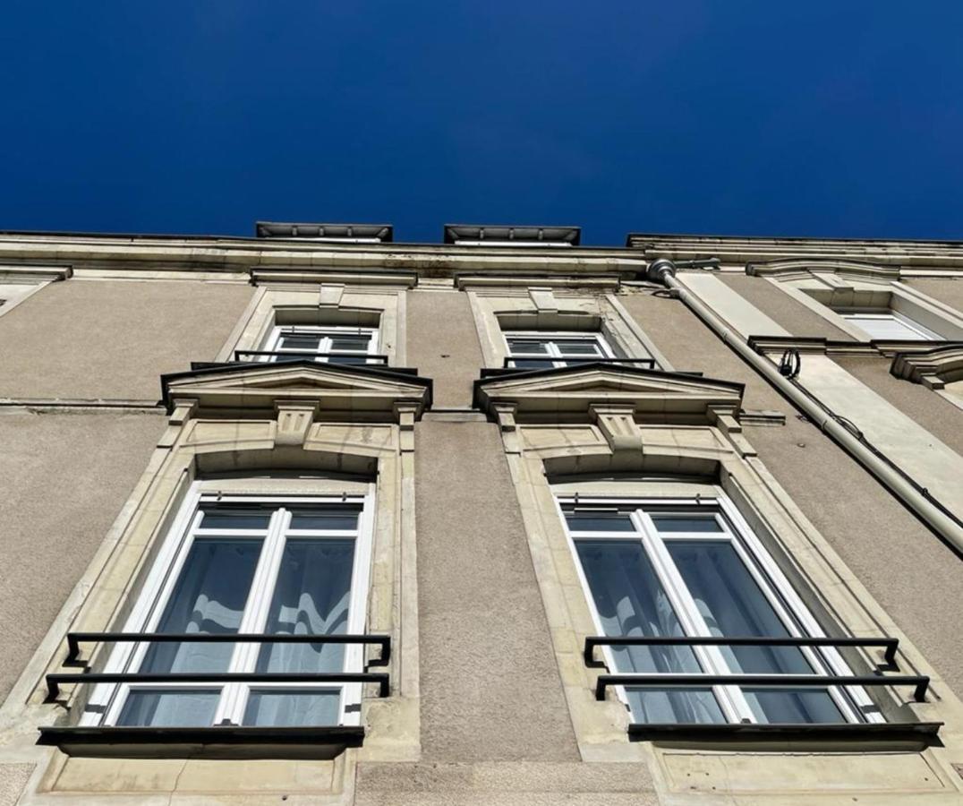 Demeure Rossini Cholet Centre Apartment Exterior foto