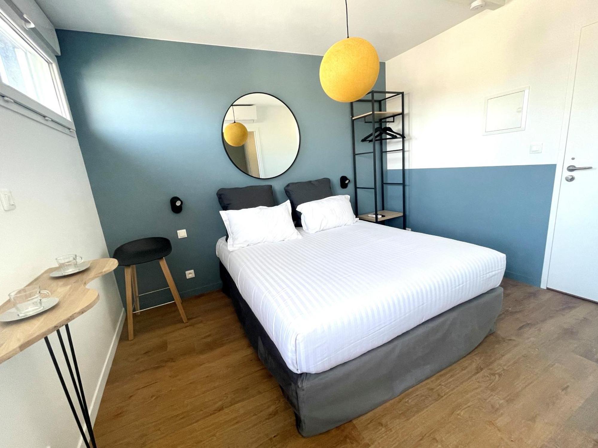 Demeure Rossini Cholet Centre Apartment Cameră foto